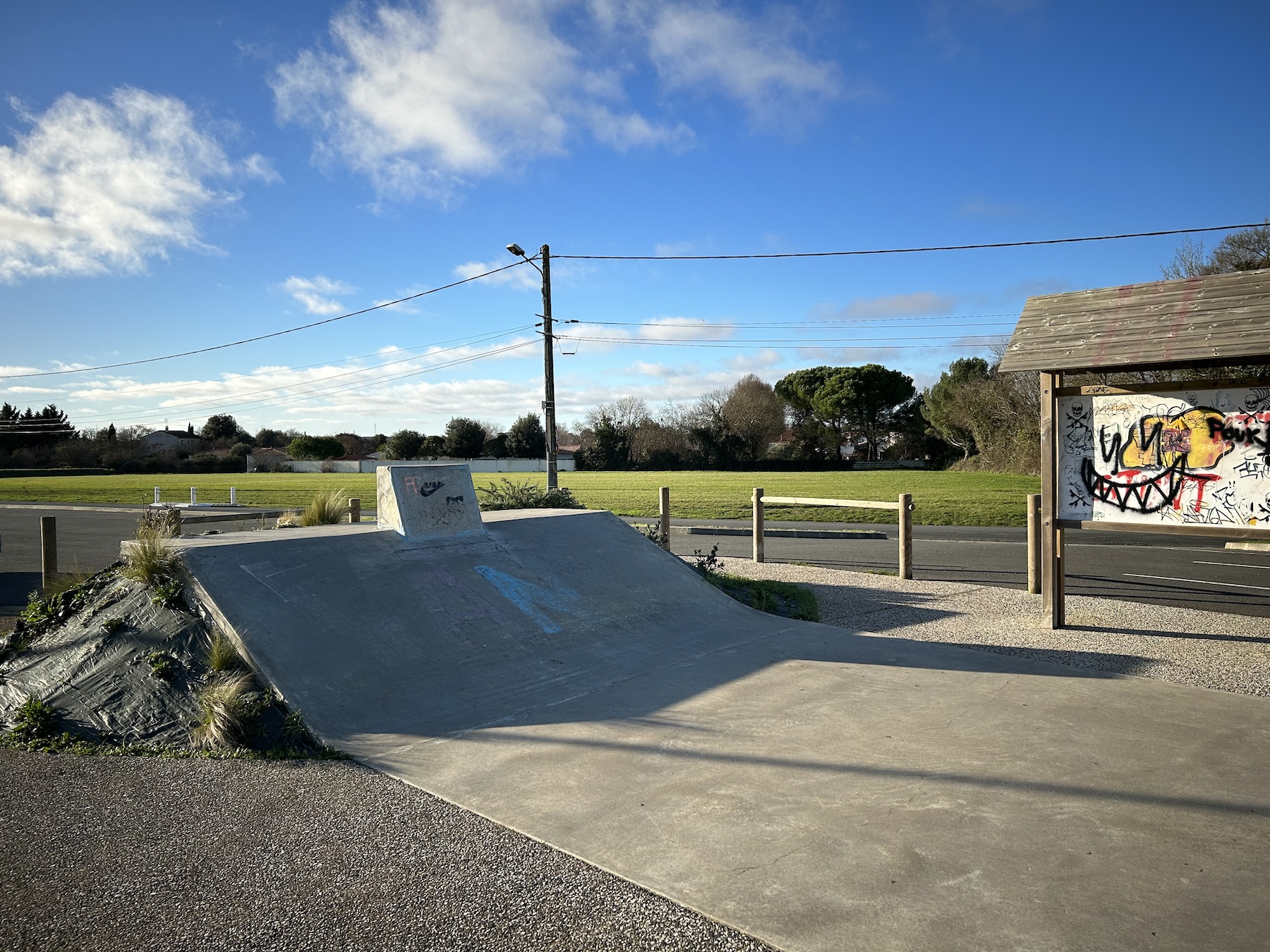 Surgères skatepark